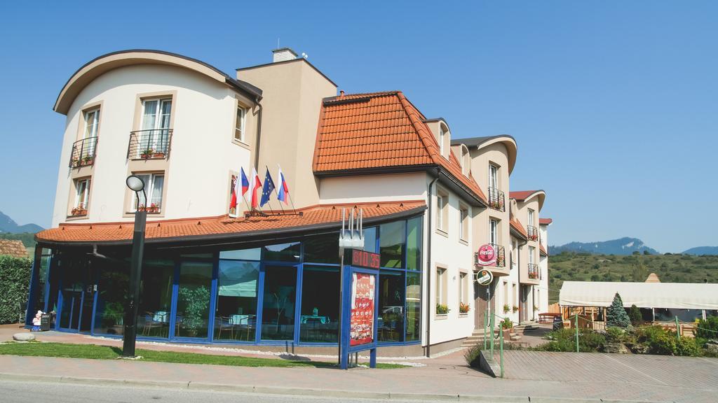 Penzion Fontana Besenova Exterior photo